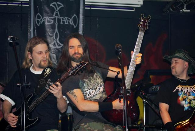 Thanks to Eva + Pascal for the pics!