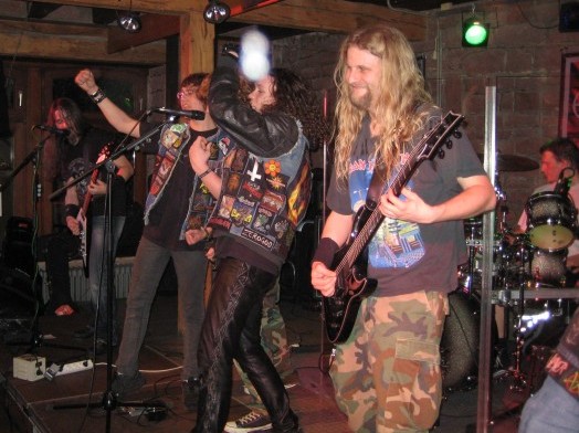 Thanks to Dave for the pics!