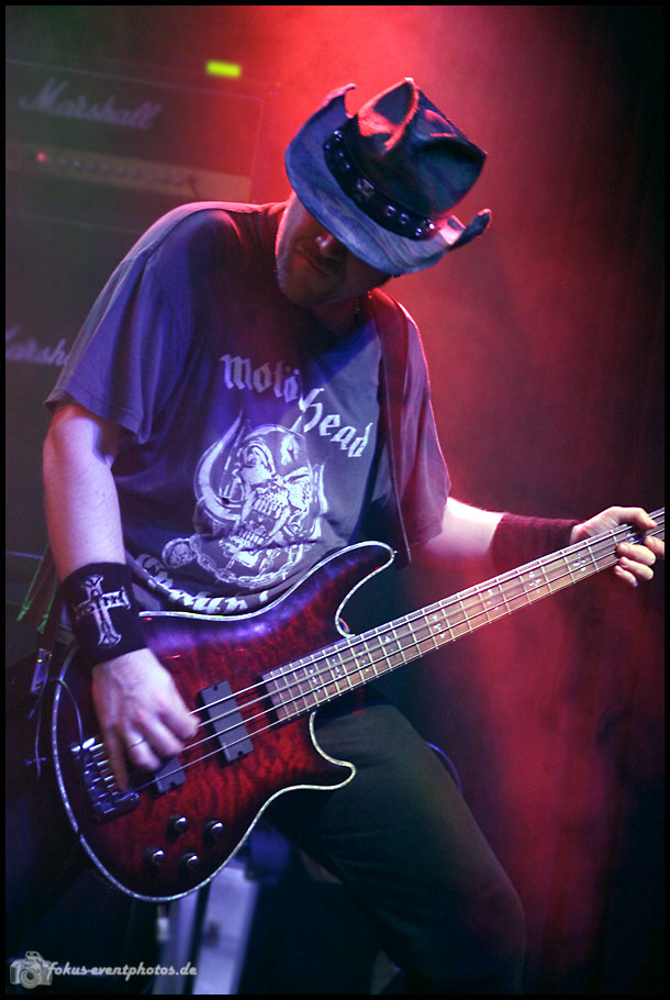 Thanks to JuLe for the pics!