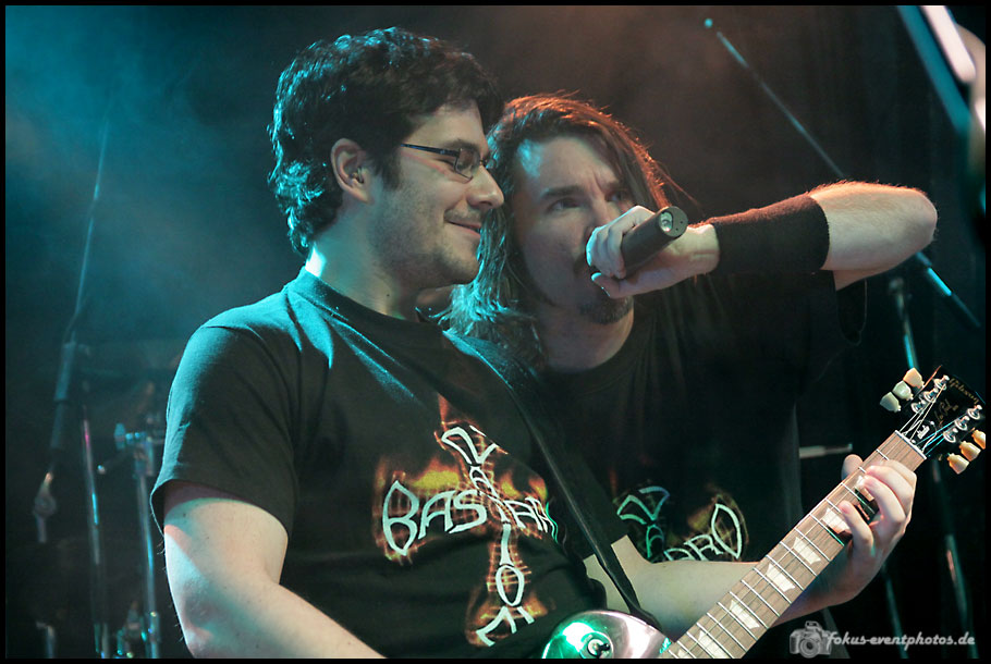 Thanks to JuLe for the pics!