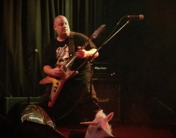 Thanks to Sarah & Dominique for the pics!