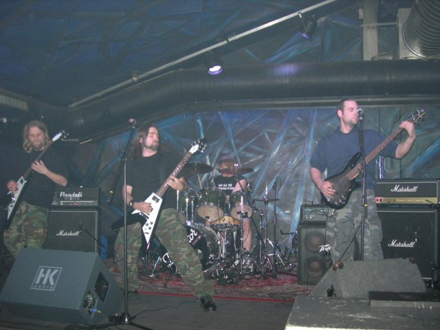 Thanks to Chrisi for the pics!