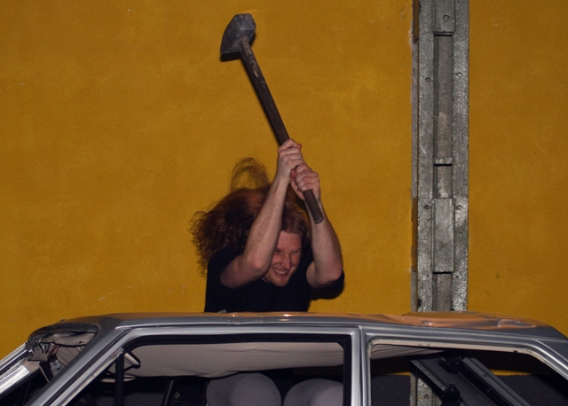 Thanks to Dirk F. for the pics!